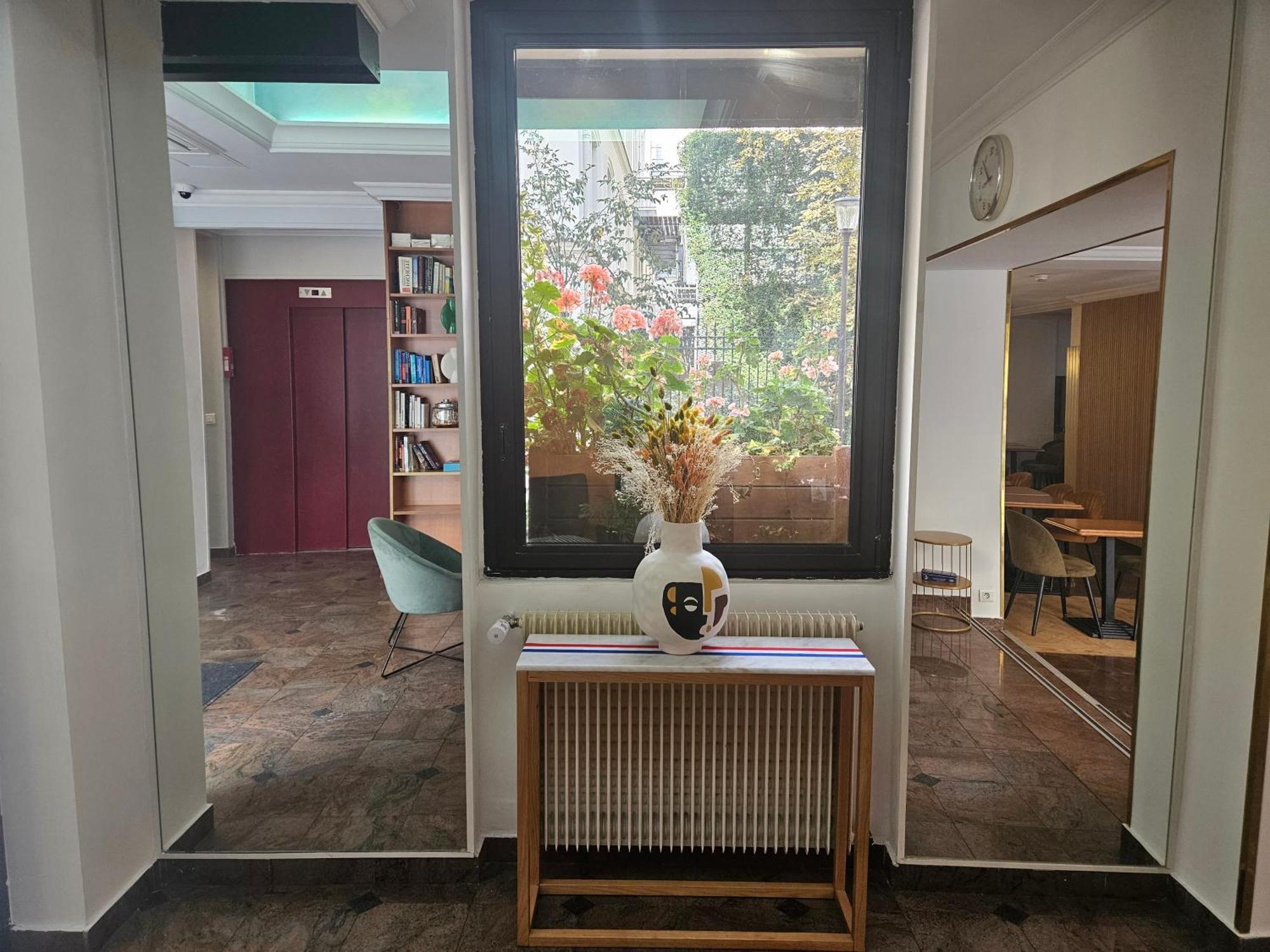 Home Latin Paris Bagian luar foto